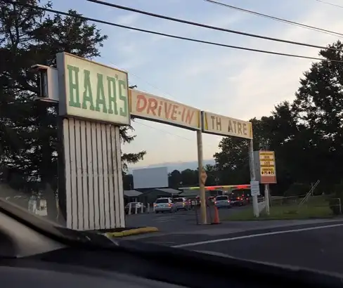 entrance to Haar's Drive in